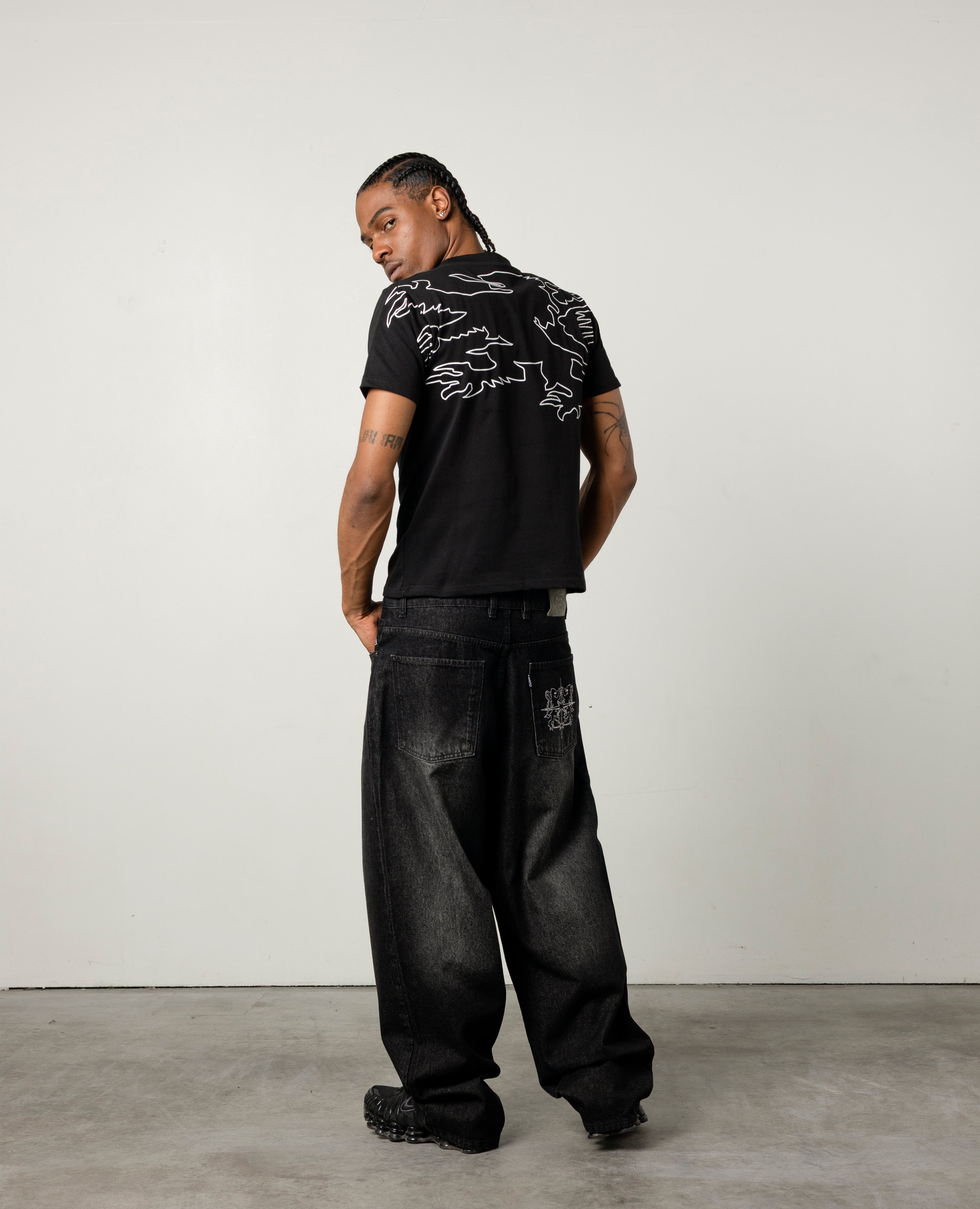 BLACK FLANDRES BLAZON T-SHIRT