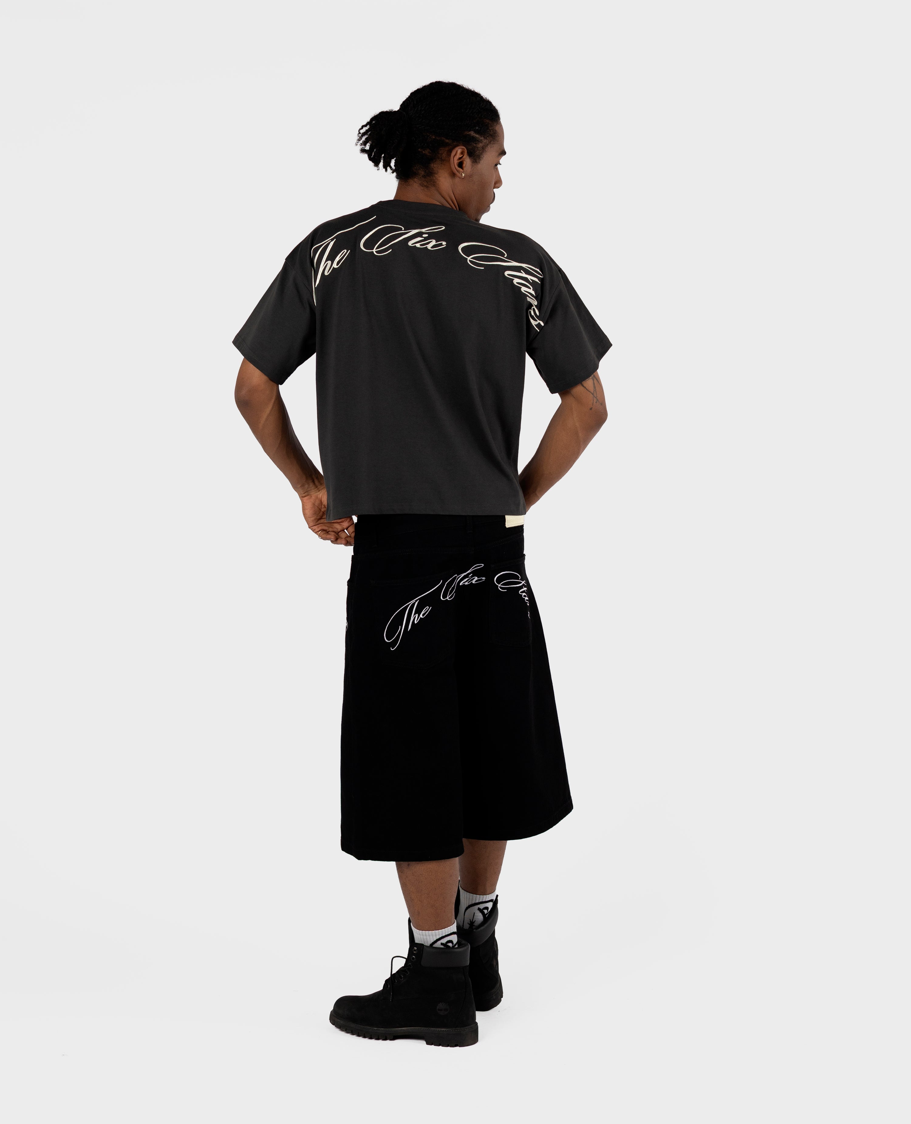 THE SIX STARS T-SHIRT - BLACK