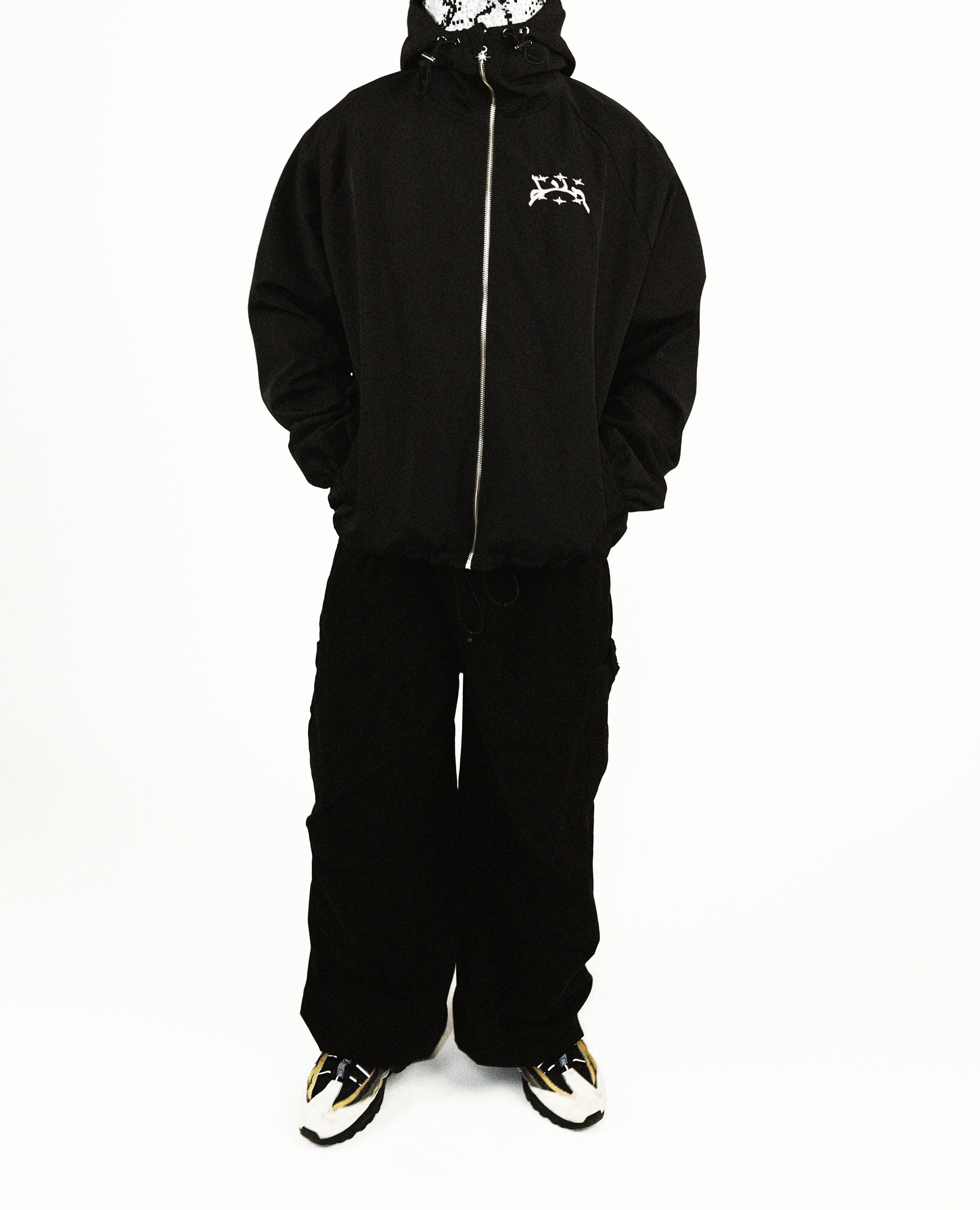 BLACK WINDBREAKER JACKET