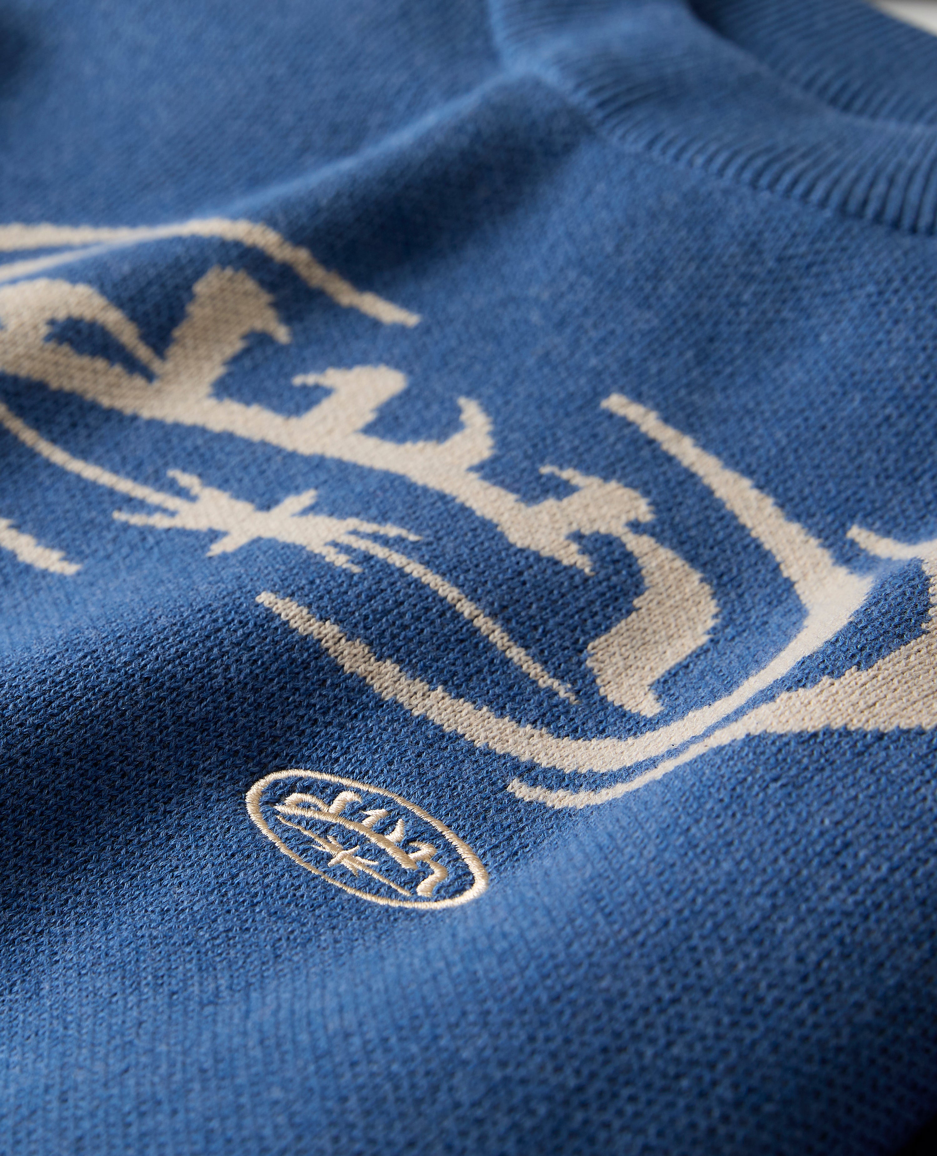 BLUE TRAP KNIT