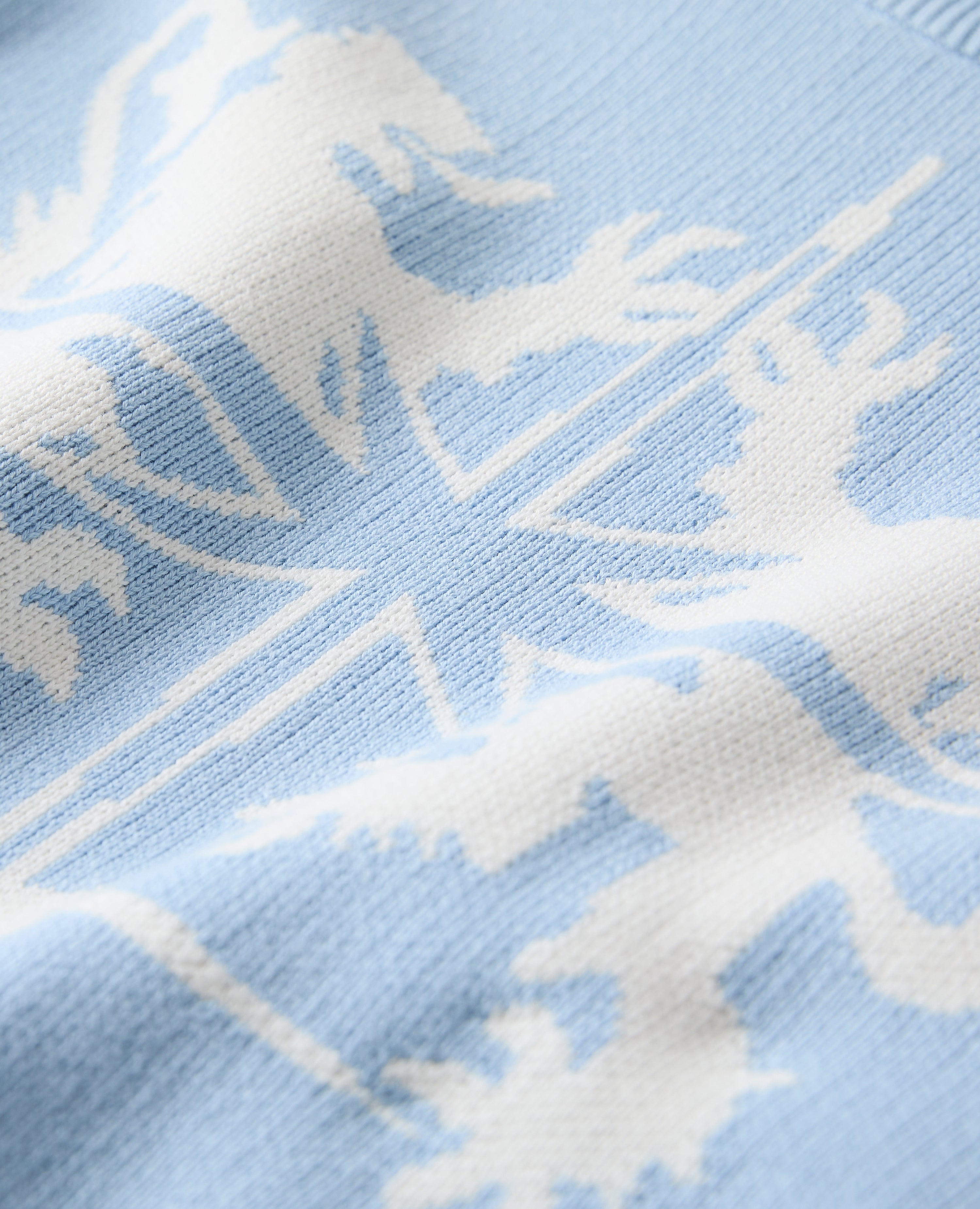 BLUE BLASON KNIT