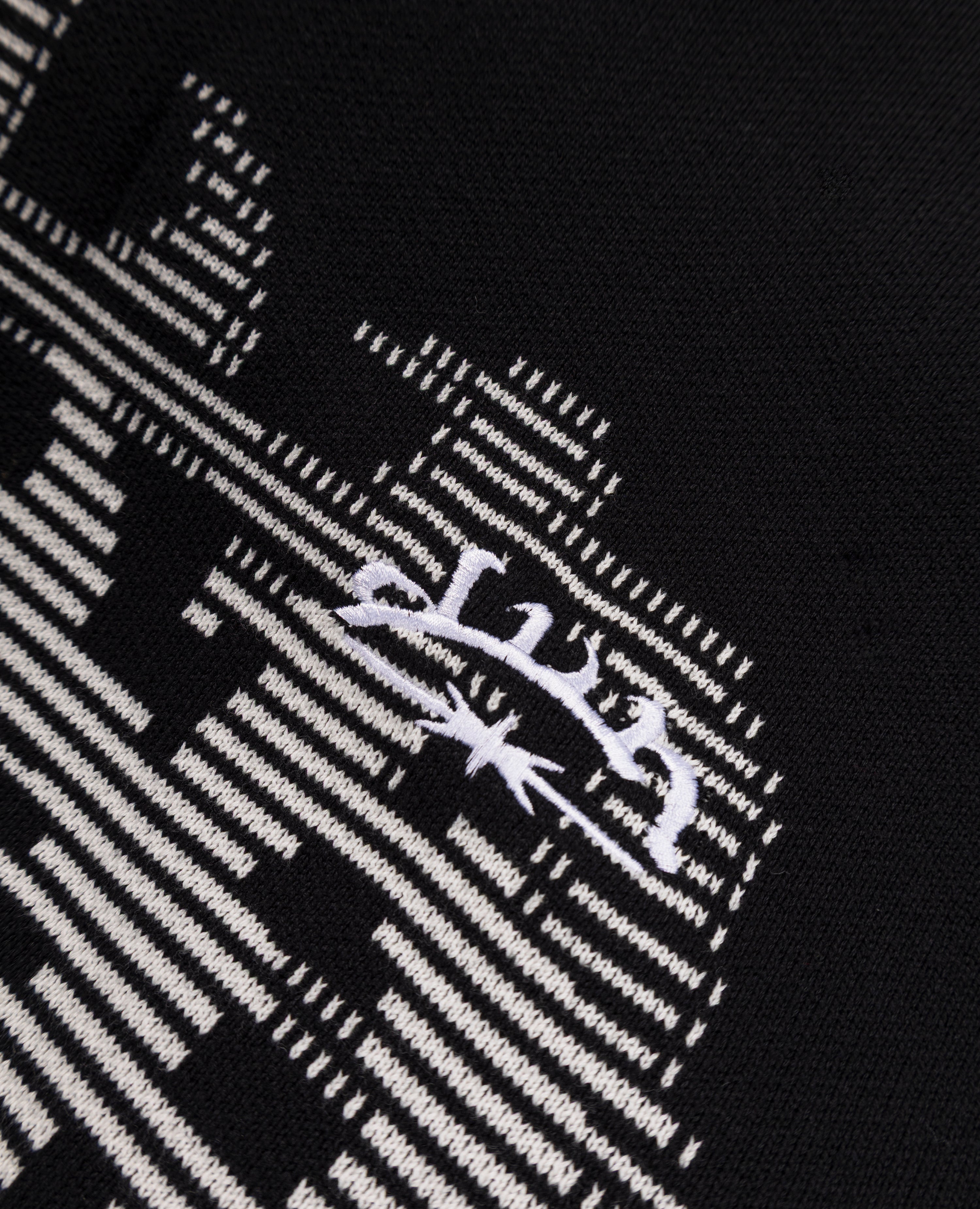 BLACK STRAT KNIT