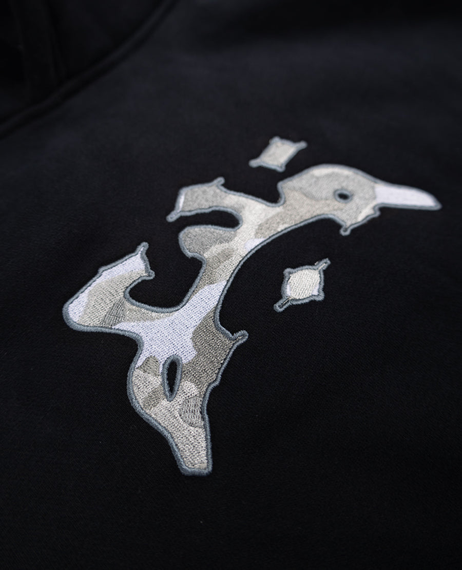 BLACK CAMO CURB HOODIE