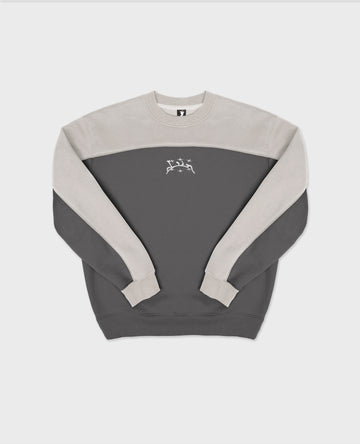 GREY WAVY CREWNECK