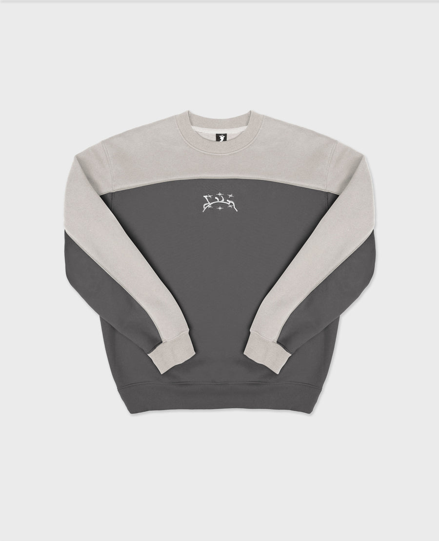 GREY WAVY CREWNECK