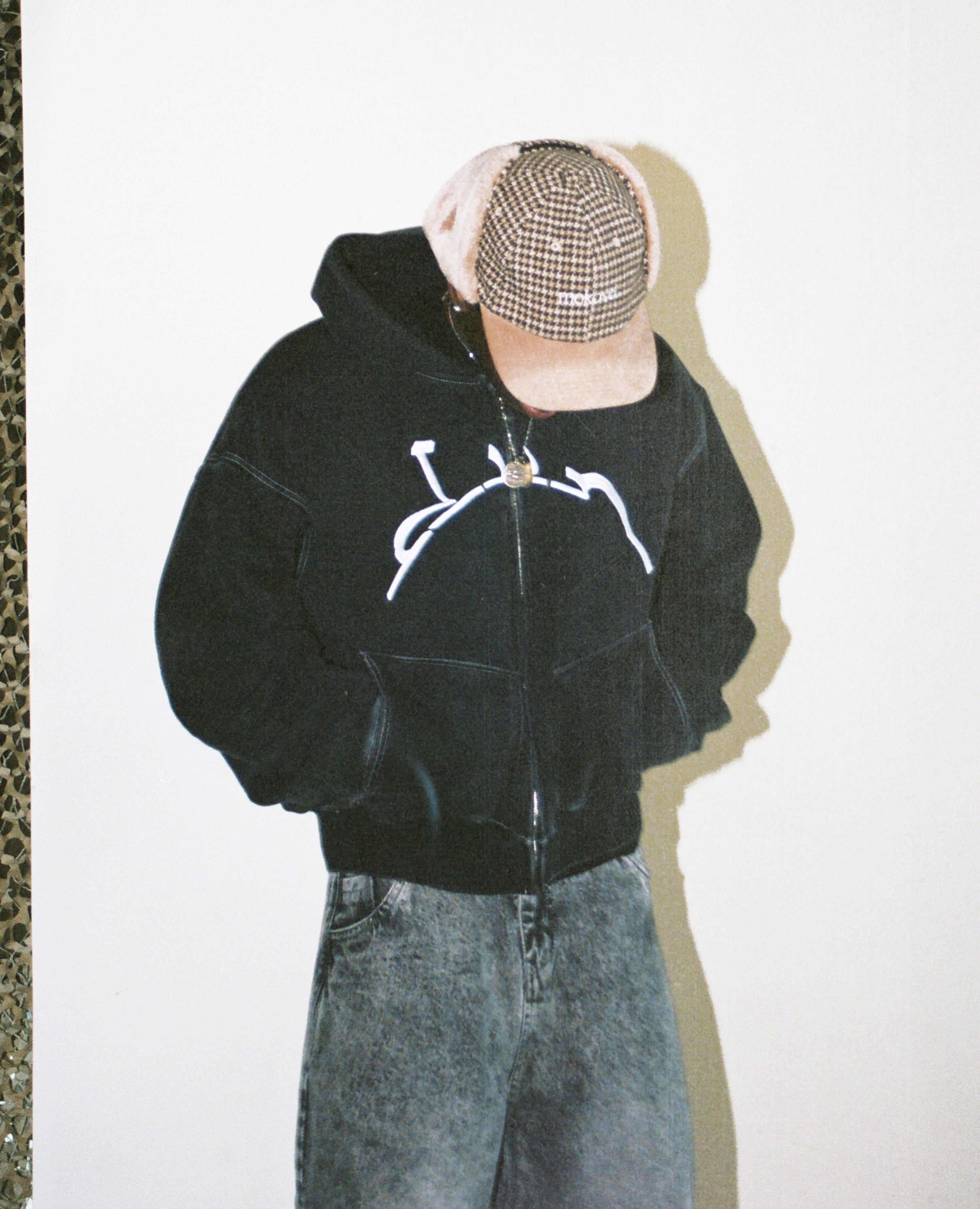 DIVINBYDIVIN | Sharp Zip Hoodie - Urban Blade Cut